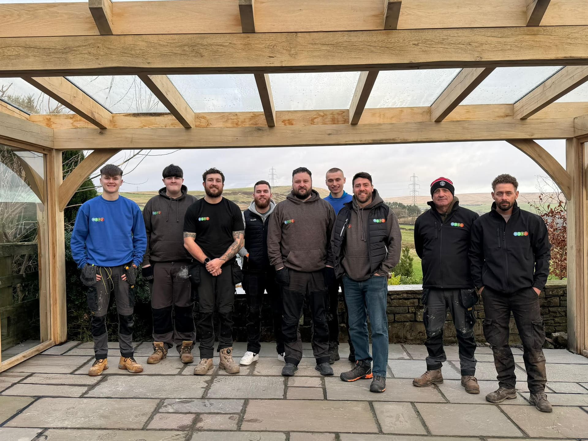 WBES (OLDHAM) LIMITED logo